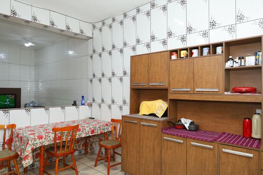 Cozinha de casa à venda com 2 quartos, 225m² em Conjunto Habitacional A. E. Carvalho, São Paulo