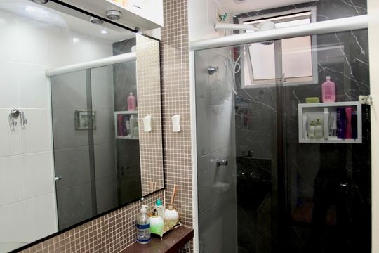 Banheiro Social de apartamento à venda com 2 quartos, 50m² em Camargos, Belo Horizonte