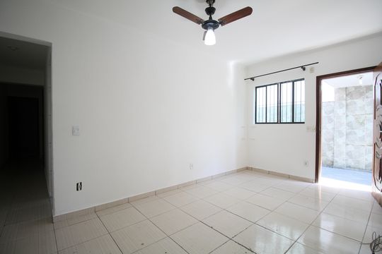 Sala de apartamento para alugar com 3 quartos, 150m² em Campo Limpo, São Paulo