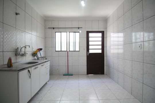 Cozinha de apartamento para alugar com 3 quartos, 150m² em Campo Limpo, São Paulo