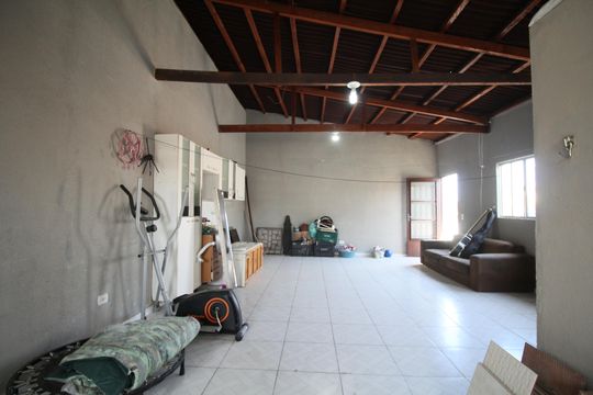 Edícula  de apartamento para alugar com 3 quartos, 150m² em Campo Limpo, São Paulo