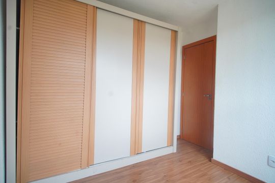Quarto 2 de apartamento à venda com 2 quartos, 49m² em Santos Dumont, São Leopoldo