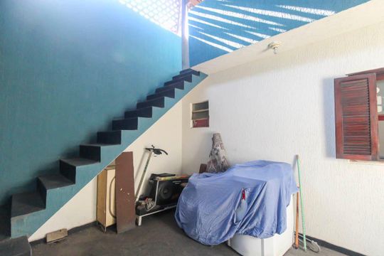 Área de Serviço de casa à venda com 4 quartos, 237m² em Vila Alpina, São Paulo