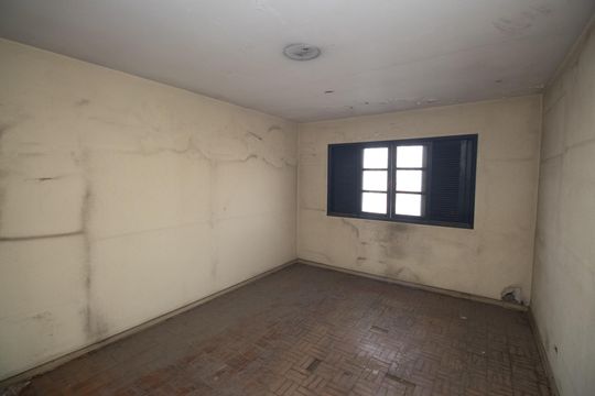 Quarto 1 de casa à venda com 2 quartos, 250m² em Vila Mazzei, São Paulo