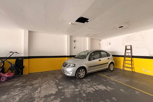 Garagem de apartamento à venda com 2 quartos, 51m² em Parque Sao Vicente, Santo André