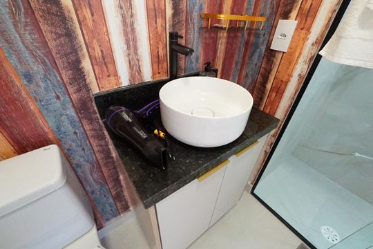 Banheiro de kitnet/studio para alugar com 1 quarto, 30m² em Vila Mariana, São Paulo