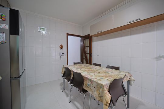 Cozinha de casa à venda com 4 quartos, 140m² em Vila Sao Francisco, São Paulo