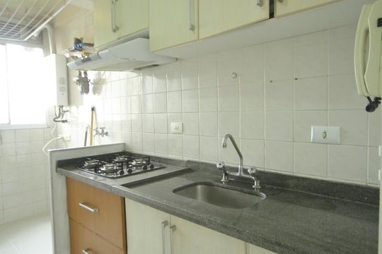Cozinha  de apartamento para alugar com 2 quartos, 49m² em Taboão, São Bernardo do Campo