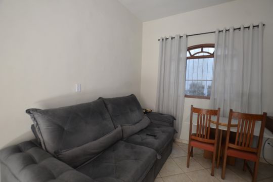 Sala de casa para alugar com 3 quartos, 80m² em Engenheiro Leal, Rio de Janeiro