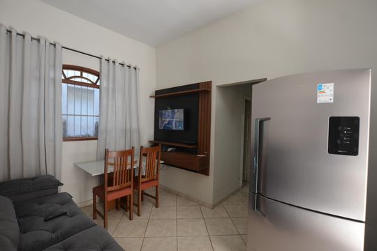 Casa para alugar com 3 quartos, 80m² em Engenheiro Leal, Rio de Janeiro