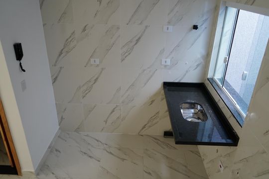Sala e Cozinha de casa de condomínio à venda com 2 quartos, 65m² em Chácara Santo Antônio (zona Leste), São Paulo