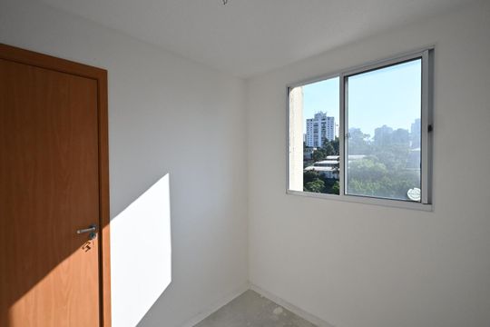 Quarto 2 de apartamento à venda com 2 quartos, 33m² em Morumbi, São Paulo