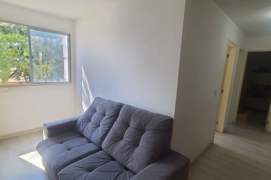 Sala de apartamento à venda com 2 quartos, 45m² em Jardim Piracuama, São Paulo