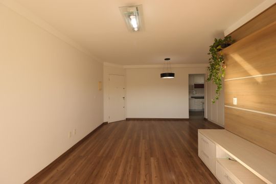 Apartamento à venda com 2 quartos, 72m² em Vila Camilópolis, Santo André