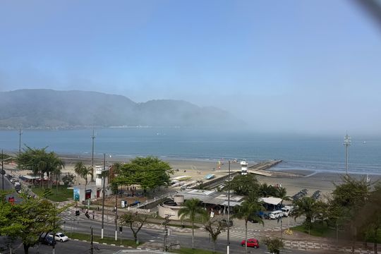 Vista de apartamento para alugar com 3 quartos, 90m² em Aparecida, Santos