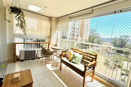 Varanda de apartamento à venda com 3 quartos, 109m² em Jardim Arpoador, São Paulo