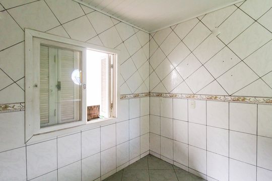 Cozinha de casa à venda com 4 quartos, 102m² em São José, Canoas