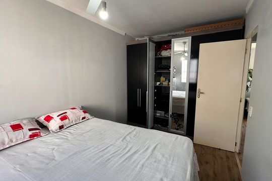 Apartamento à venda com 2 quartos, 67m² em Jardim São Luís, São Paulo
