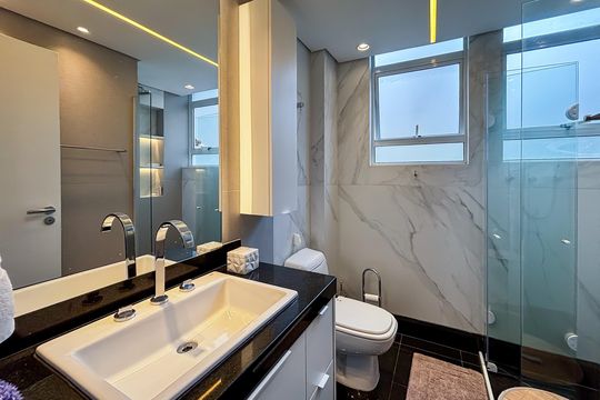 Apartamento à venda com 2 quartos, 162m² em Cerqueira César, São Paulo