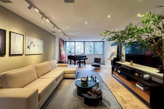 Apartamento à venda com 2 quartos, 162m² em Cerqueira César, São Paulo