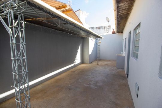 Casa para alugar com 1 quarto, 50m² em Taguatinga, Brasília