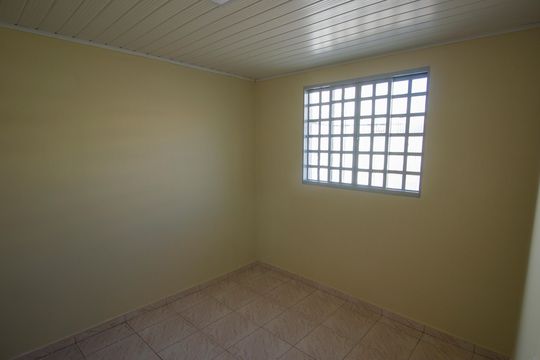 Casa para alugar com 2 quartos, 70m² em Taguatinga, Brasília