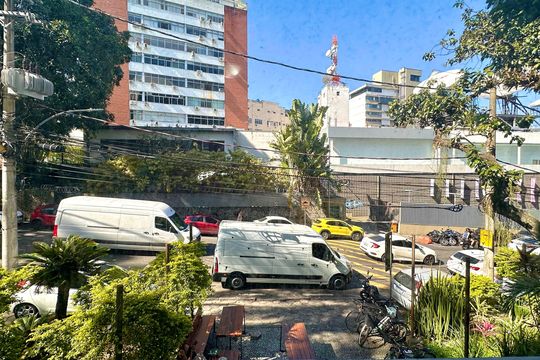 Apartamento à venda com 3 quartos, 76m² em Jardim Botânico, Rio de Janeiro