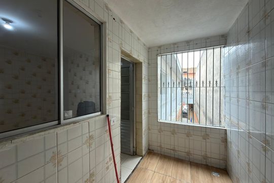 Área de Serviço de casa para alugar com 2 quartos, 126m² em Inamar, São Bernardo do Campo