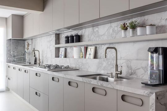 Cozinha de apartamento à venda com 2 quartos, 115m² em Vila Osasco, Osasco