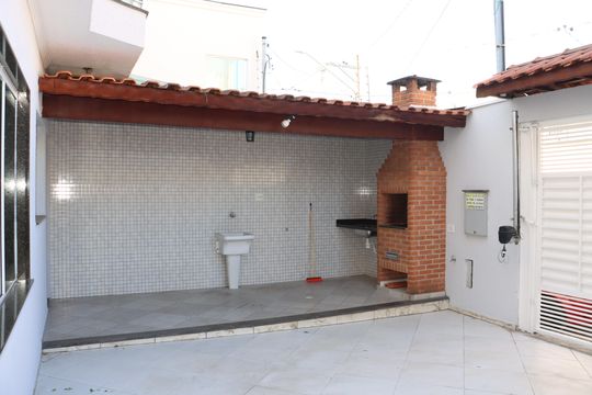 Casa para alugar com 3 quartos, 80m² em Vila Divina Pastora, São Paulo