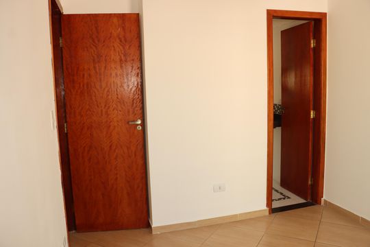 Casa para alugar com 3 quartos, 80m² em Vila Divina Pastora, São Paulo