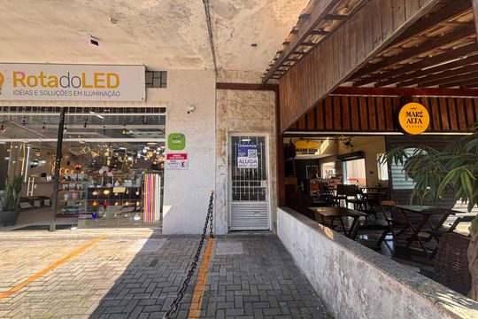 Fachada de apartamento para alugar com 1 quarto, 60m² em Centro, Ribeirão Pires