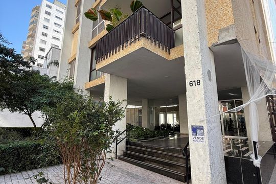 Apartamento para alugar com 4 quartos, 230m² em Higienópolis, São Paulo