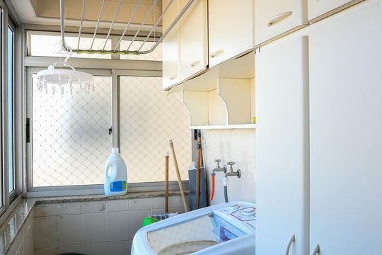 Área de Serviço de apartamento à venda com 2 quartos, 63m² em Vila Gumercindo, São Paulo