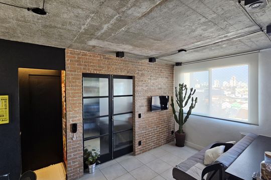 Sala de apartamento à venda com 2 quartos, 33m² em Água Rasa, São Paulo