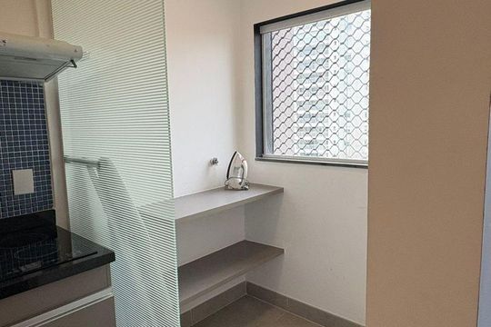Área de serviço de apartamento à venda com 2 quartos, 42m² em Cidade Monções, São Paulo