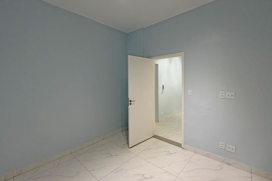 Quarto de apartamento para alugar com 1 quarto, 60m² em José Menino, Santos
