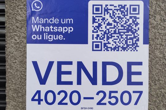 Fachada de apartamento à venda com 2 quartos, 40m² em Vila Granada, São Paulo