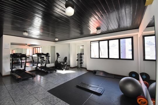 Área comum - Academia de apartamento para alugar com 1 quarto, 36m² em Batel, Curitiba
