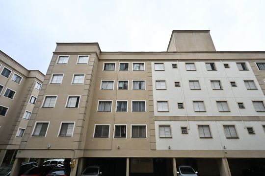 Fachada de apartamento à venda com 2 quartos, 42m² em Jardim Paris, São Paulo