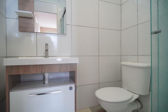 Banheiro de apartamento para alugar com 2 quartos, 65m² em Feitoria, São Leopoldo