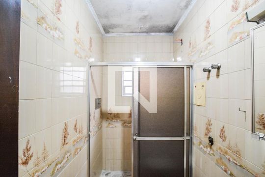 Casa para alugar com 3 quartos, 175m² em Vila Linda, Santo André