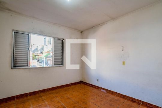 Casa para alugar com 3 quartos, 175m² em Vila Linda, Santo André