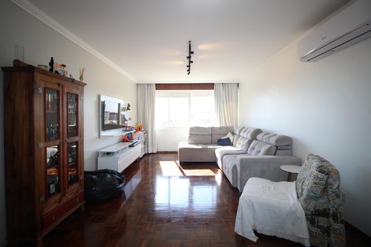 Apartamento para alugar com 3 quartos, 164m² em Floresta, Porto Alegre