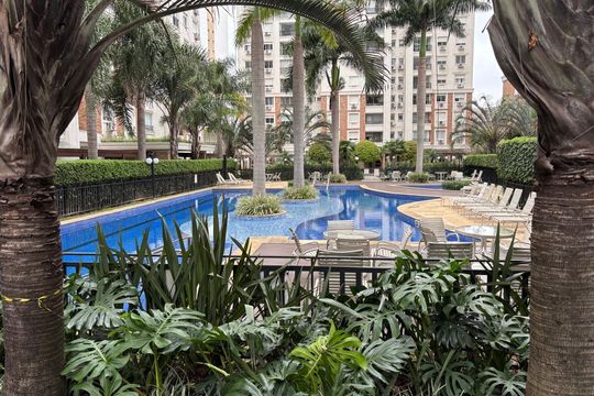 Área comum - Piscina de apartamento para alugar com 3 quartos, 105m² em Passo D’areia, Porto Alegre