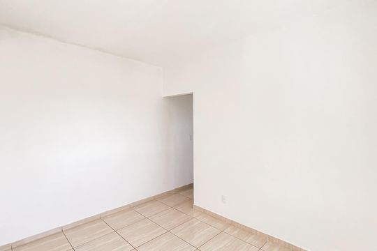 Sala  de casa para alugar com 1 quarto, 40m² em Vila Rio Branco, São Paulo