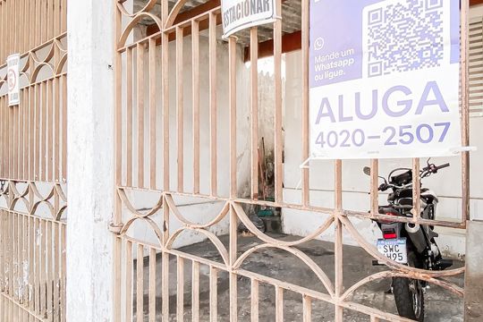 Fachada  de casa para alugar com 1 quarto, 40m² em Vila Rio Branco, São Paulo