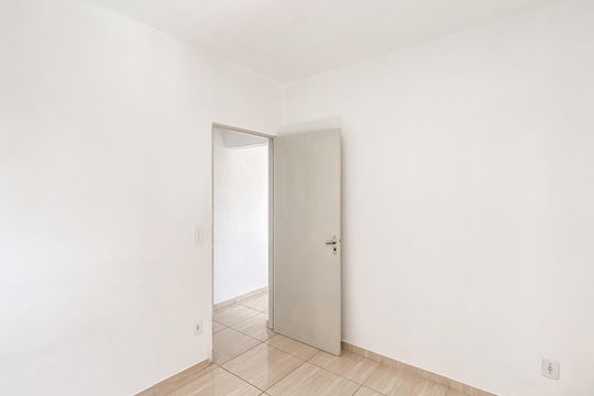 Quarto 1 de casa para alugar com 1 quarto, 40m² em Vila Rio Branco, São Paulo