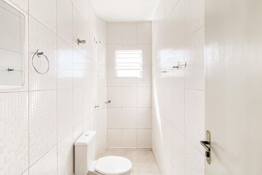 Banheiro  de casa para alugar com 1 quarto, 40m² em Vila Rio Branco, São Paulo