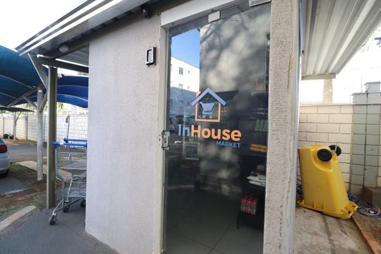 Área comum - Mercado de apartamento para alugar com 2 quartos, 45m² em Alto Umuarama, Uberlândia